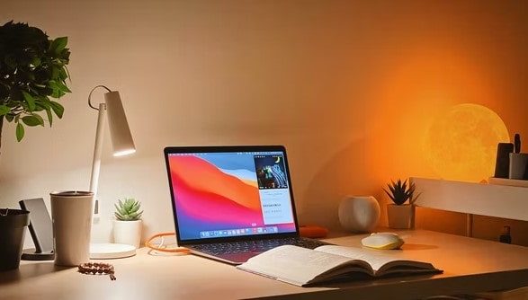 35 Kado Sidang Skripsi Paling Keren Dan Paling Dicari 2024