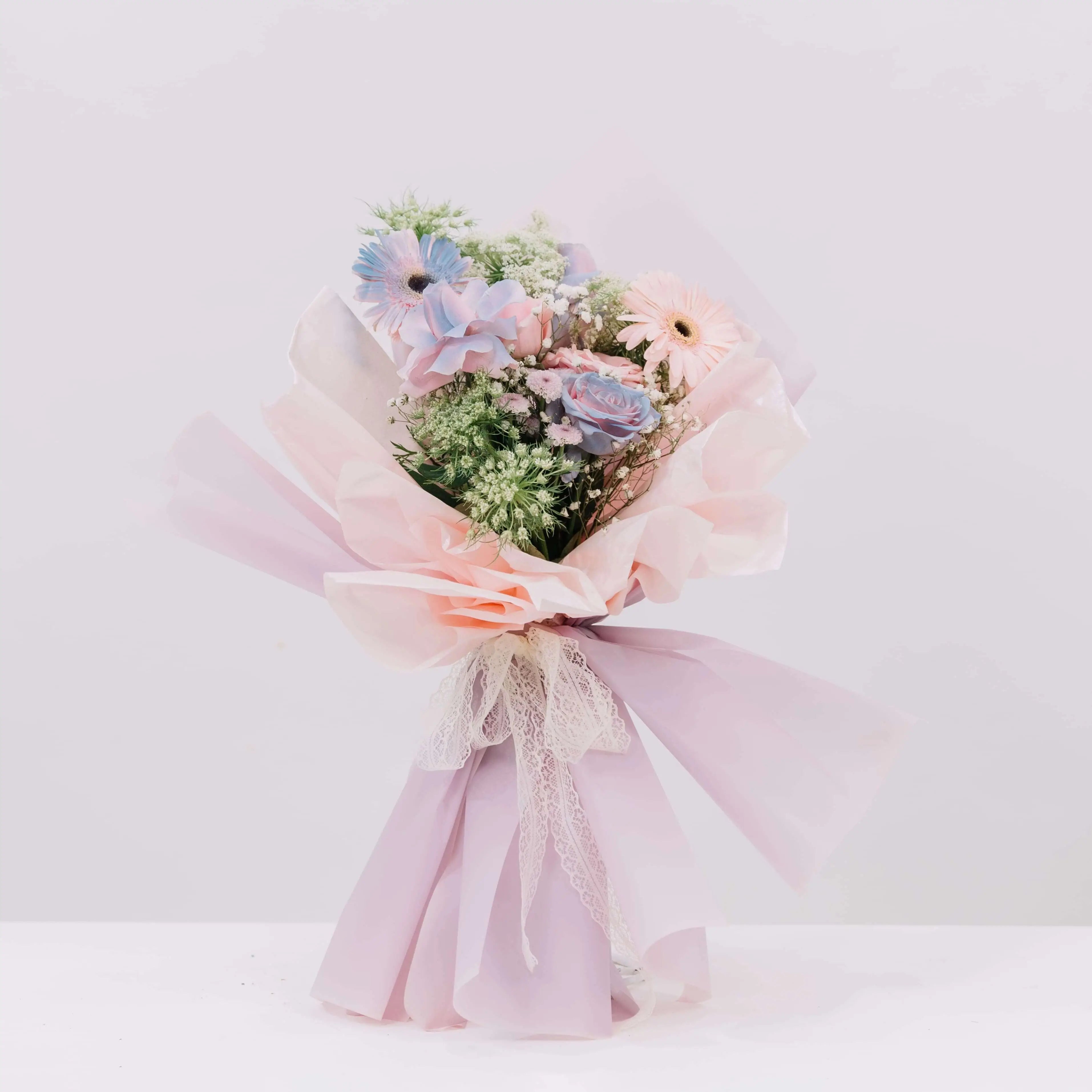 Lumina Elegance Bouquet
