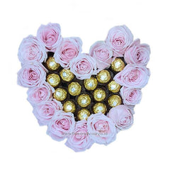 Bunga mawar pink bentuk hati dengan cokelat Ferrero Rocher, layanan online florist terpercaya