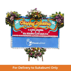 Papan Bunga Wedding Nuansa Biru Merah