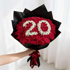 Bouquet bunga mawar merah dengan angka 20, online florist terpercaya