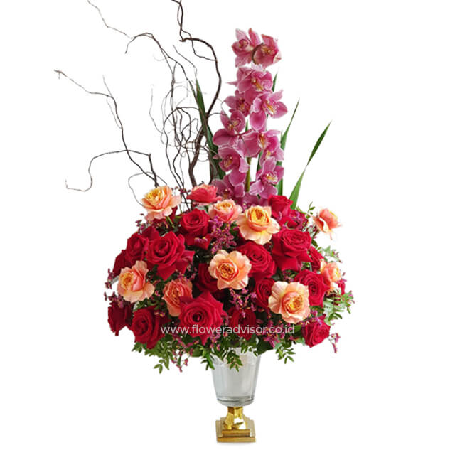 Fancy Mixed Red Arrangement - Fancy Garden