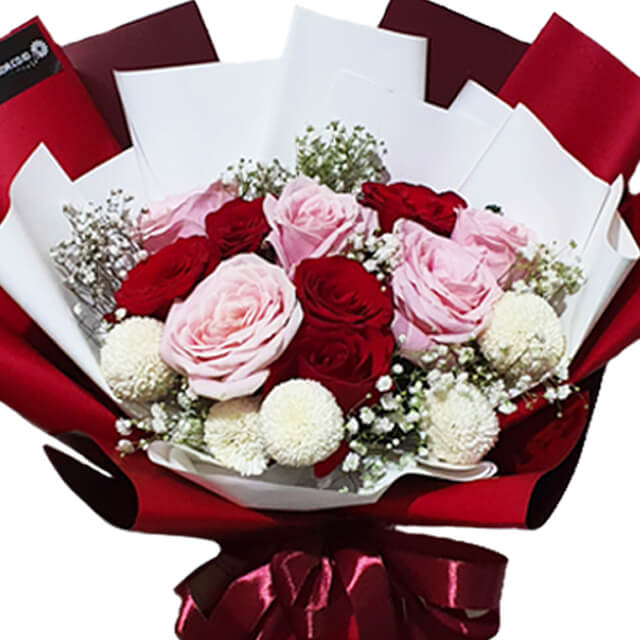 Loveburst - Mixed Roses with Poms