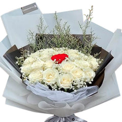 One Of A Kind Lover - White Roses Bouquet