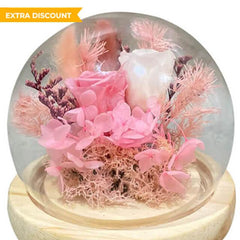Bunga kering pink dalam bola kaca, hadiah cantik dari online florist dengan diskon tambahan