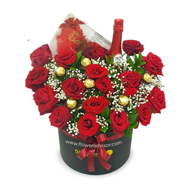 Frosty Delights - Red Roses with Chocolate