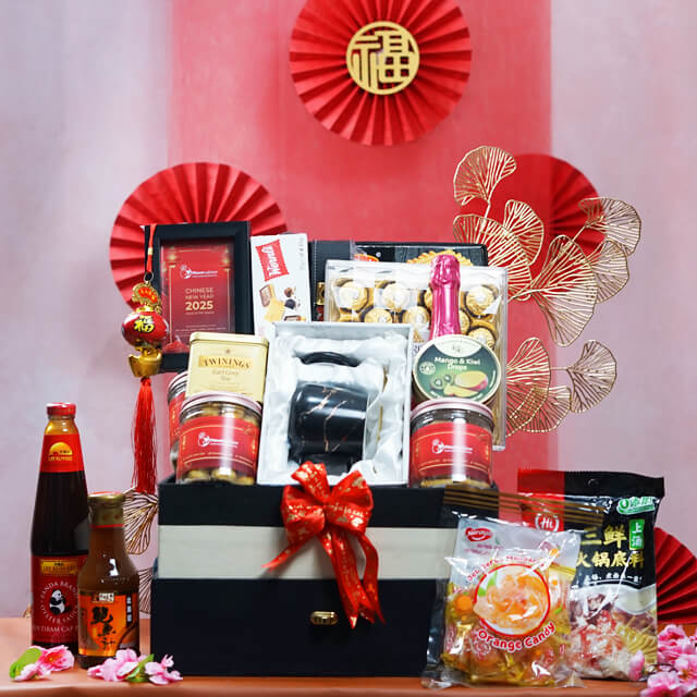 S2 The Lucky 8 - Hampers Imlek 2025