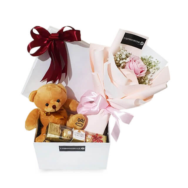 Buket Bunga Valentine Wonderland Bundle - VDAY 2025