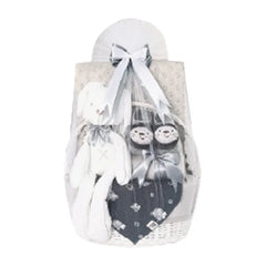 Hadiah bayi dengan boneka kelinci dan aksesori, online florist terpercaya