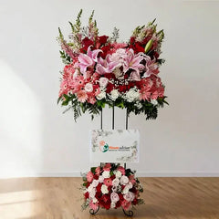 Beauty Wedding Stand
