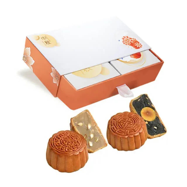 Kue bulan tradisional dalam kotak elegan, ideal untuk hadiah online florist