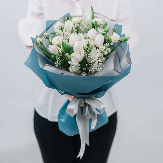 Elina Ethereal Light