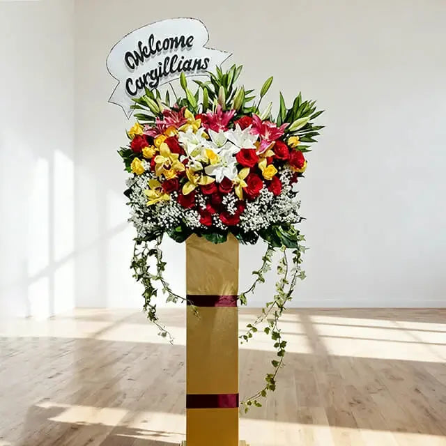 Elegant Salutation