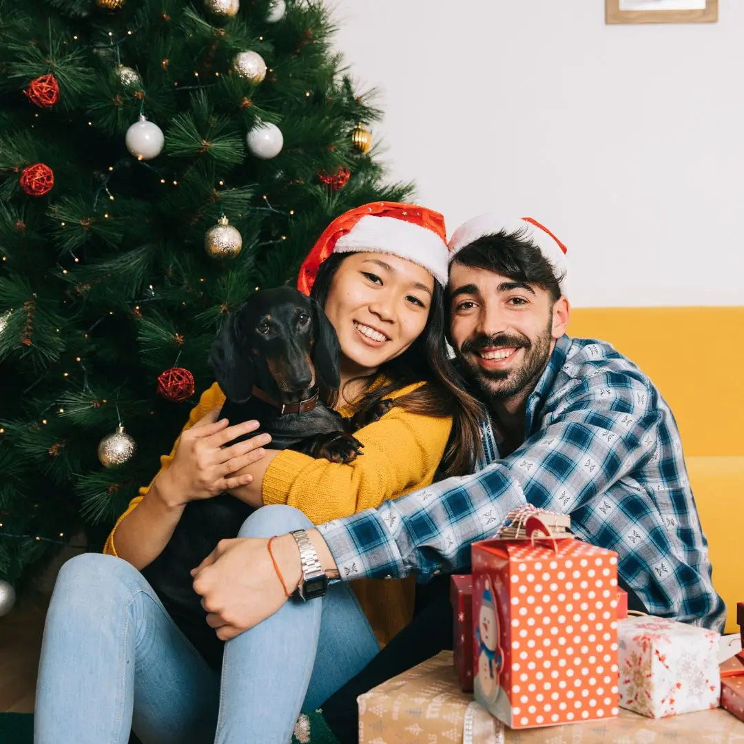 15 Hadiah Natal untuk Pacar Paling Romantis & Mudah Didapatkan