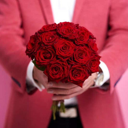 7 Rekomendasi Buket Mawar Paling Romantis untuk Hadiah Valentine Spesial