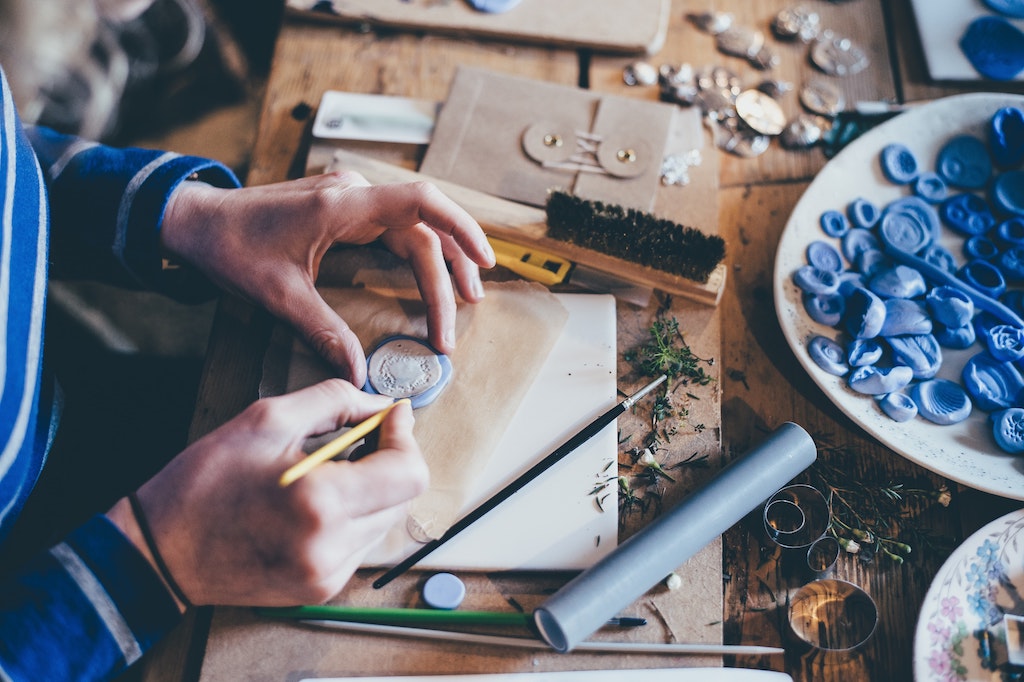 6 Inspirasi Hadiah Handmade Untuk Mereka yang Spesial