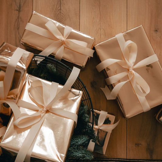 Cara Mempererat Hubungan dengan Empati dan Hadiah Bermakna