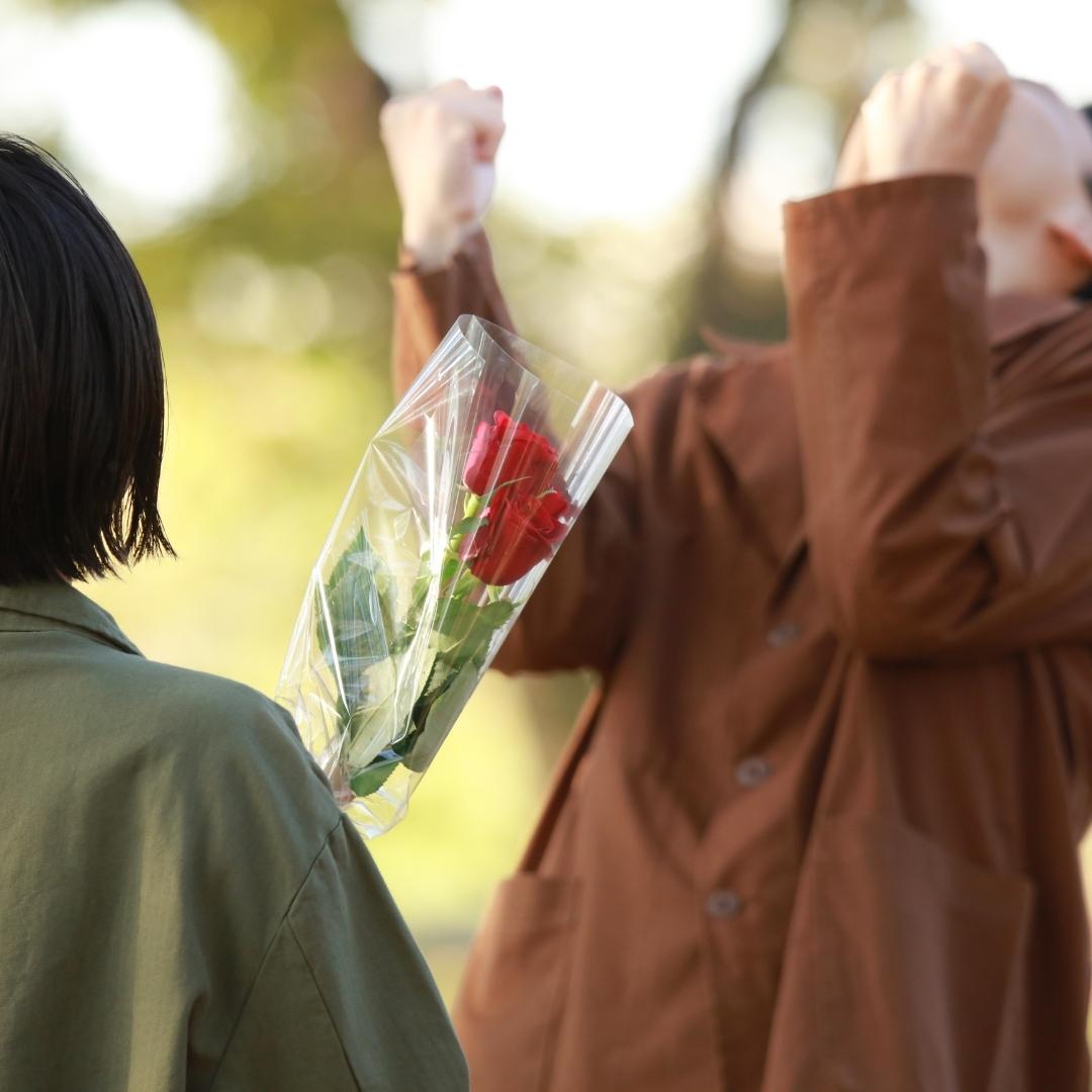 Tips Menyatakan Cinta ke Wanita: Bikin Dia Baper Maksimal!