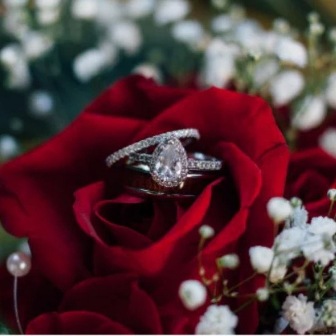 6 Rekomendasi Buket Bunga Romantis Untuk Nembak Gebetan, Dijamin Anti Gagal!