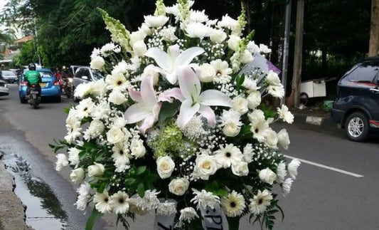 Makna Bunga dalam Karangan Duka Cita : Memahami Simbolisme dan Pemilihan