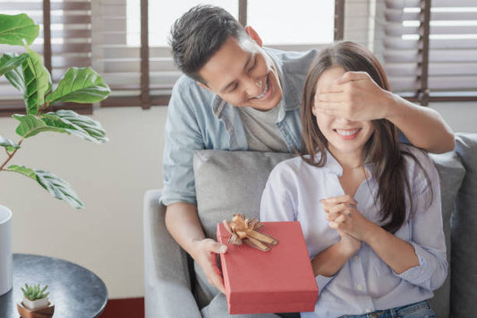 Rekomendasi Hadiah yang Disukai Wanita