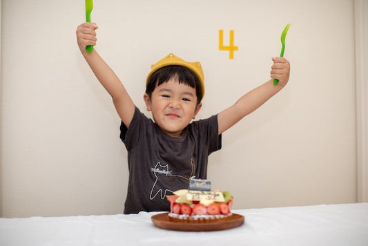 13 Ide Kue Ulang Tahun Anak Laki-Laki Lucu & Unik Terbaru 2024