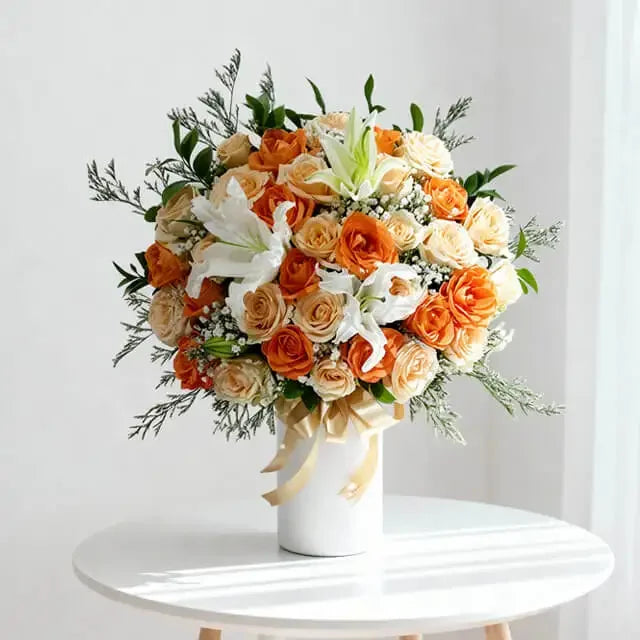 Bouquet bunga mawar oranye dan putih, online florist terpercaya untuk hadiah istimewa
