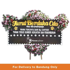 Karangan bunga duka cita online florist dengan pesan 'Turut Berduka Cita' untuk Bandung