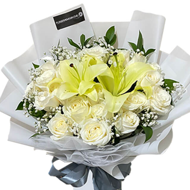 Stargazing Lights - White Lilies and Roses