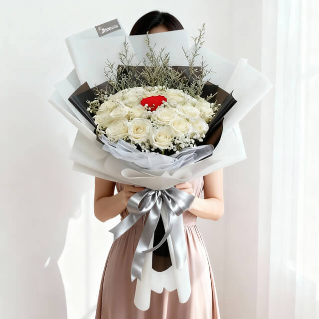 One Of A Kind Lover - White Roses Bouquet