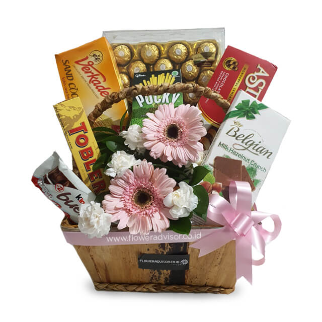 Hampers Cokelat dan Bunga - Beautiful Festive