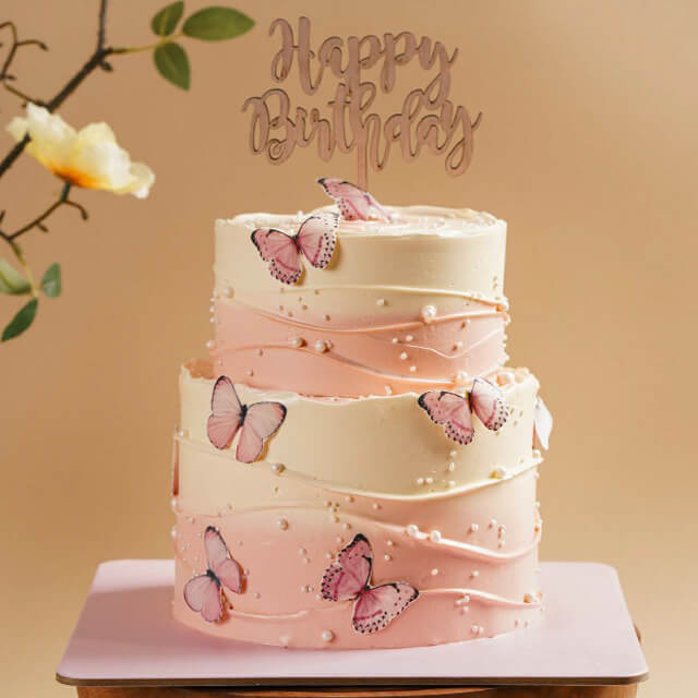 2 tiers fresh cream cake