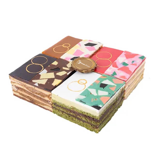 Special Opera Signature Cake