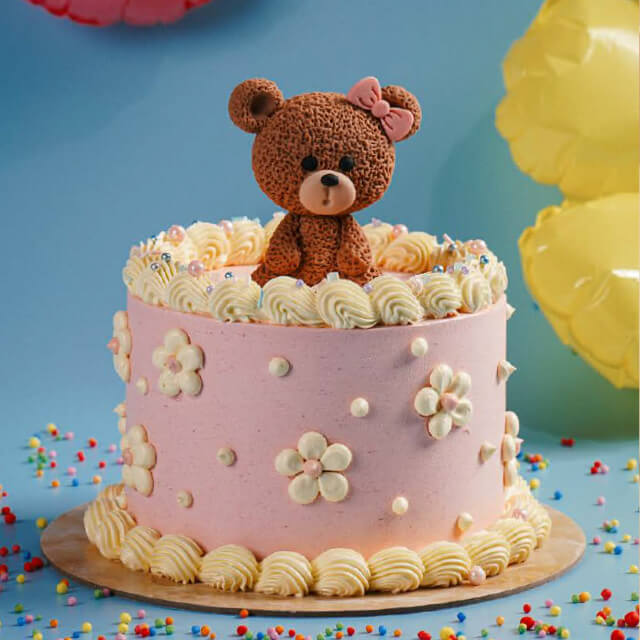 Simple Animal Figurine Cake