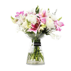 Bouquet bunga mawar dan lili dalam vas kaca, online florist terpercaya